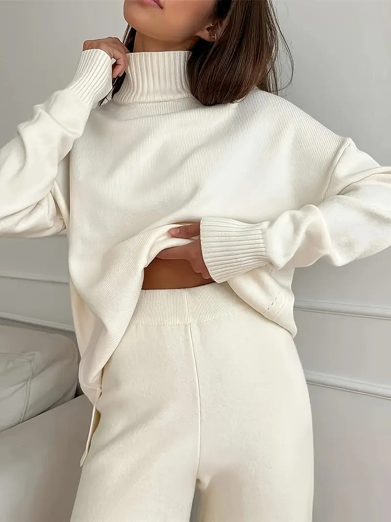 Ensemble 2 pièces pour femme comprenant un pull et un pantalon