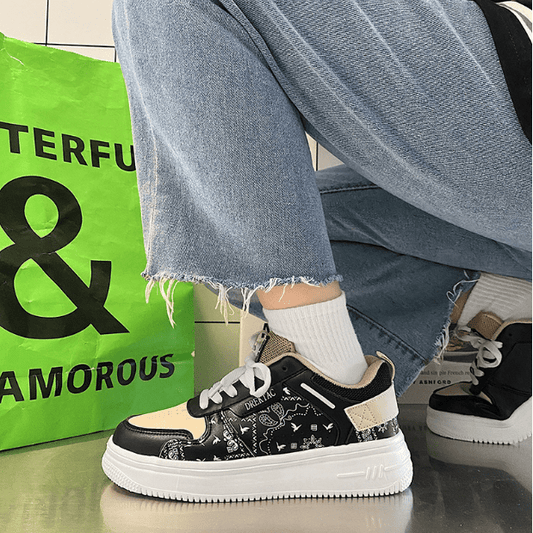 Baskets femme plateforme motif graphique silhouette basse