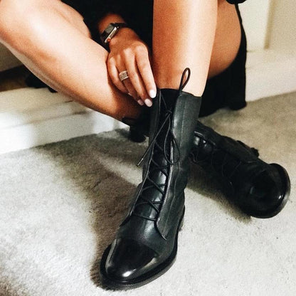 Bottes femme | modèle à lacets et bout renforcé