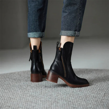 Bottines femme talon bloc fermeture zip silhouette épurée